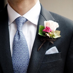 Buttonholes & Corsages